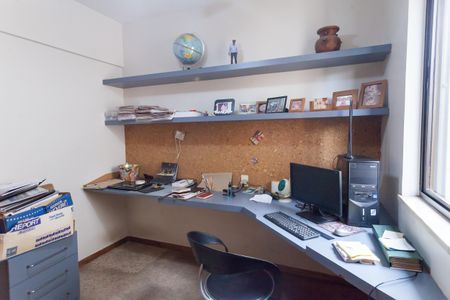 Apartamento à venda com 318m², 5 quartos e 3 vagasquarto 3