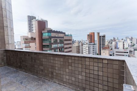 Apartamento à venda com 318m², 5 quartos e 3 vagasvaranda Sala de TV - cobertura