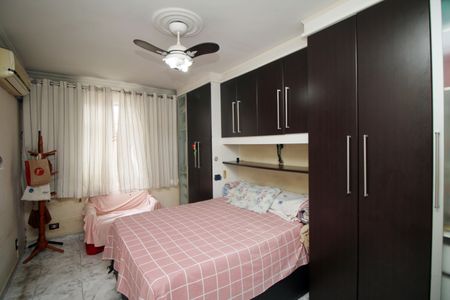 Apartamento à venda com 85m², 3 quartos e 1 vagaQuarto 2