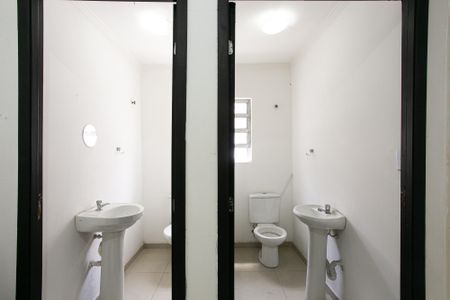 Casa à venda com 110m², 2 quartos e 1 vaga Casa à venda com 110m², 2 quartos e 1 vagaCorredor