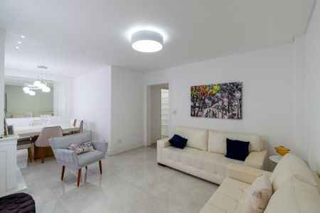 Sala de casa à venda com 4 quartos, 300m² em Vila Guarani, São Paulo