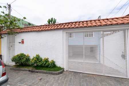 Casa à venda com 300m², 4 quartos e 4 vagasFachada