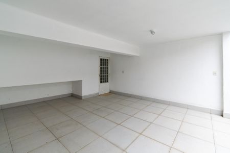 Casa à venda com 300m², 4 quartos e 4 vagasGaragem