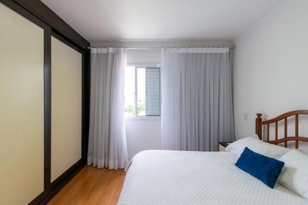 Casa à venda com 300m², 4 quartos e 4 vagasSuíte 