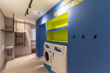 Studio para alugar com 28m², 1 quarto e sem vaga Studio para alugar com 28m², 1 quarto e sem vagaLavanderia