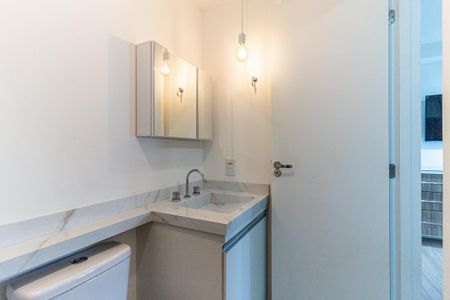 Studio para alugar com 28m², 1 quarto e sem vaga Studio para alugar com 28m², 1 quarto e sem vagaBanheiro