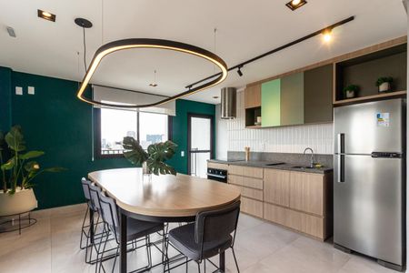 Studio para alugar com 28m², 1 quarto e sem vaga Studio para alugar com 28m², 1 quarto e sem vagaÁrea comum - Salão de festas