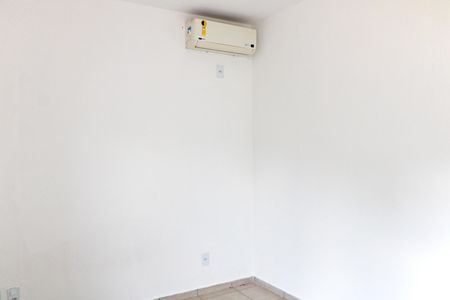 Casa de condomínio para alugar com 304m², 3 quartos e 4 vagasSuíte 2