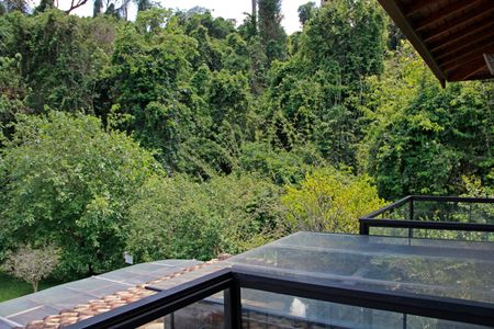 Casa de condomínio para alugar com 304m², 3 quartos e 4 vagasSacada Suíte 1