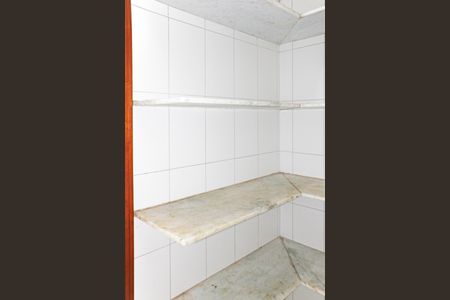 Casa de condomínio para alugar com 304m², 3 quartos e 4 vagasDespensa