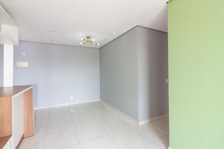 Sala de apartamento para alugar com 3 quartos, 70m² em Continental, Osasco