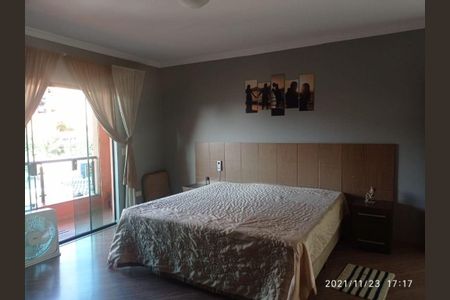 Casa à venda com 3 quartos, 300m² em Jardim Ipanema, Santo André