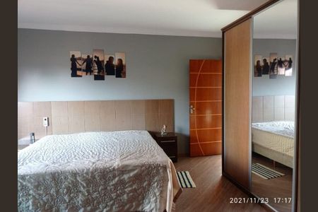 Casa à venda com 3 quartos, 300m² em Jardim Ipanema, Santo André