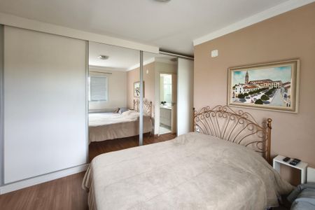 Apartamento à venda com 136m², 4 quartos e 3 vagasSuíte 2