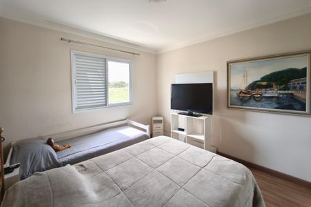 Apartamento à venda com 136m², 4 quartos e 3 vagasSuíte 2