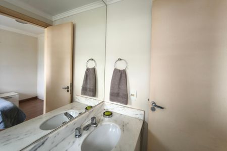 Apartamento à venda com 136m², 4 quartos e 3 vagasBanheiro da Suíte 1