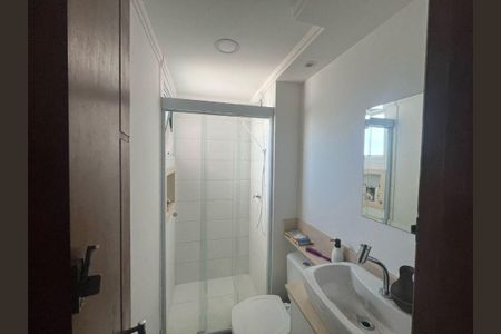 Apartamento à venda com 2 quartos, 42m² em Canhema, Diadema