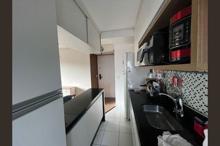Apartamento à venda com 2 quartos, 42m² em Canhema, Diadema