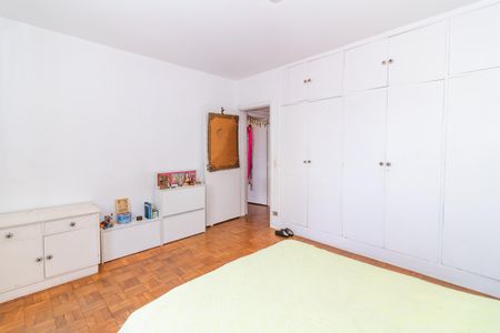 Apartamento à venda com 105m², 4 quartos e 1 vaga Apartamento à venda com 105m², 4 quartos e 1 vagaQuarto 1