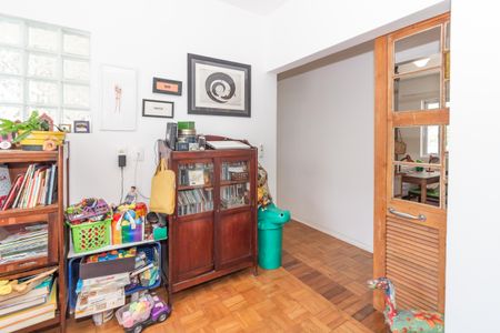 Apartamento à venda com 105m², 4 quartos e 1 vaga Apartamento à venda com 105m², 4 quartos e 1 vagaQuarto 4