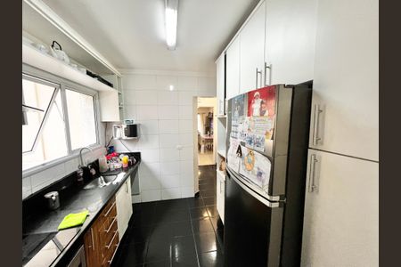 Apartamento à venda com 66m², 2 quartos e 2 vagas Apartamento à venda com 66m², 2 quartos e 2 vagasCozinha
