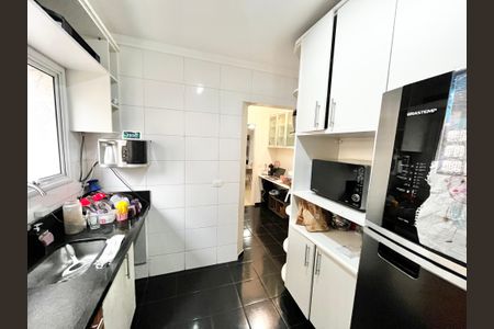 Apartamento à venda com 66m², 2 quartos e 2 vagas Apartamento à venda com 66m², 2 quartos e 2 vagasCozinha