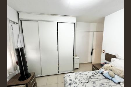 Apartamento à venda com 66m², 2 quartos e 2 vagas Apartamento à venda com 66m², 2 quartos e 2 vagasQuarto Suíte