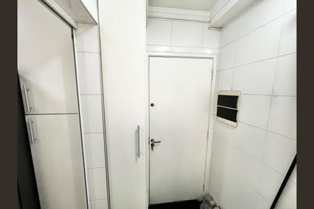 Apartamento à venda com 66m², 2 quartos e 2 vagas Apartamento à venda com 66m², 2 quartos e 2 vagasÁrea de Serviço