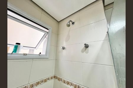 Apartamento à venda com 66m², 2 quartos e 2 vagas Apartamento à venda com 66m², 2 quartos e 2 vagasBanheiro