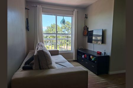 Sala de apartamento para alugar com 2 quartos, 51m² em Pinheirinho, Curitiba