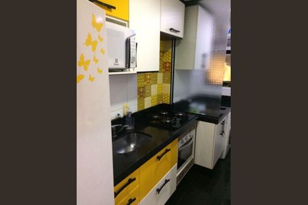 Apartamento à venda com 2 quartos, 42m² em Canhema, Diadema