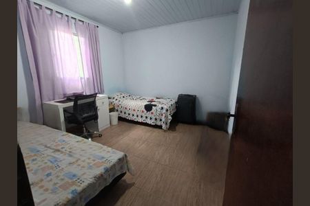 Casa à venda com 3 quartos, 128m² em Jardim Jussara, São Paulo