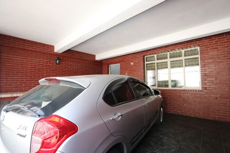 Casa à venda com 240m², 3 quartos e 2 vagasGaragem