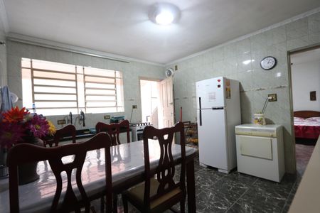 Casa à venda com 240m², 3 quartos e 2 vagasCozinha