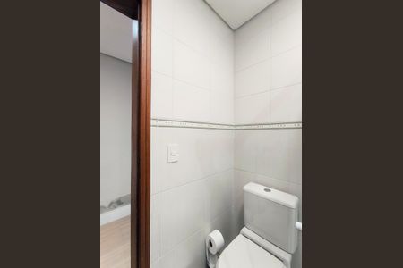 Casa de condomínio à venda com 145m², 3 quartos e 3 vagasBanheiro da Suíte 2