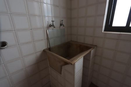 Casa para alugar com 500m², 3 quartos e 6 vagasLavanderia