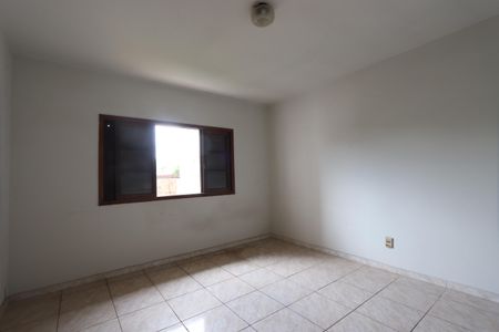 Casa para alugar com 500m², 3 quartos e 6 vagasSuíte