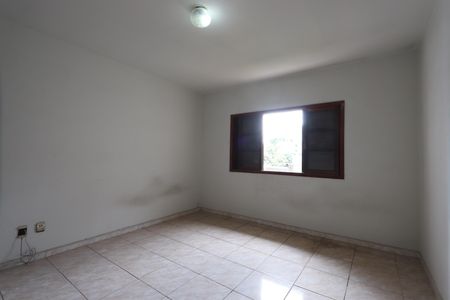 Casa para alugar com 500m², 3 quartos e 6 vagasSuíte