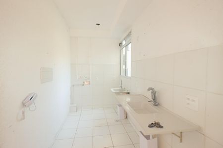 Apartamento para alugar com 41m², 2 quartos e 1 vaga Apartamento para alugar com 41m², 2 quartos e 1 vagaCozinha e Área de Serviço