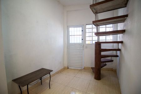 Sala de kitnet/studio para alugar com 1 quarto, 40m² em Jardim Zulmira, Sorocaba