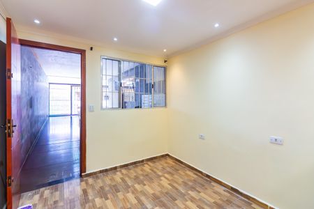 Sala  de casa para alugar com 1 quarto, 40m² em Novo Osasco, Osasco