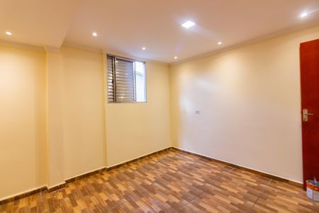 Quarto  de casa para alugar com 1 quarto, 40m² em Novo Osasco, Osasco