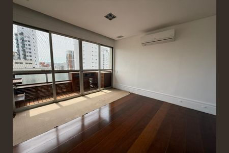 Foto 06 de apartamento à venda com 3 quartos, 145m² em Indianópolis, São Paulo