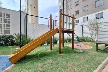 Apartamento para alugar com 35m², 2 quartos e sem vaga Apartamento para alugar com 35m², 2 quartos e sem vagaÁrea comum - Playground