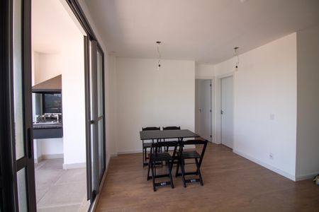 Sala de apartamento para alugar com 2 quartos, 76m² em Chácara Santo Antônio (zona Sul), São Paulo