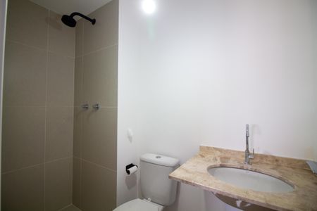 Apartamento para alugar com 76m², 2 quartos e 1 vagaBanheiro da Suíte 1