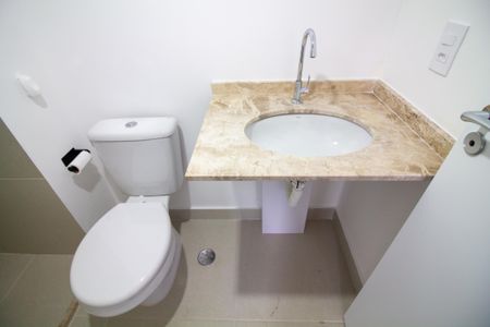 Apartamento para alugar com 76m², 2 quartos e 1 vagaBanheiro da Suíte 1