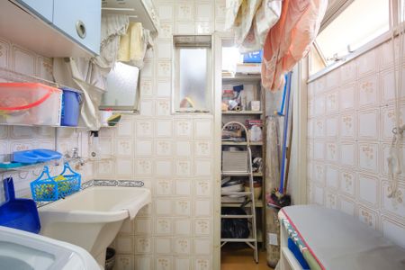 Apartamento à venda com 59m², 2 quartos e 1 vaga Apartamento à venda com 59m², 2 quartos e 1 vagaÁrea de Serviço