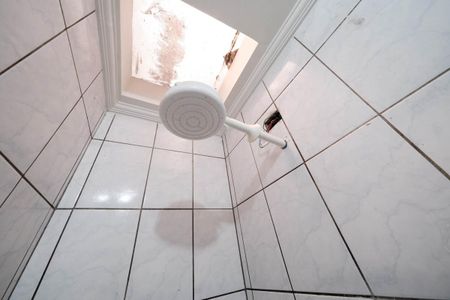 Casa de condomínio à venda com 70m², 2 quartos e 1 vagaBanheiro