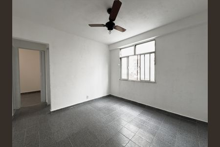 Sala de apartamento à venda com 2 quartos, 60m² em Irajá, Rio de Janeiro